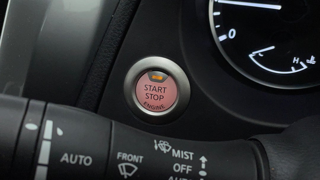 2023 Nissan Navara St-x Cb (4x4) Non-lfi, Automatic, 17317 km, Keyless / Button Start