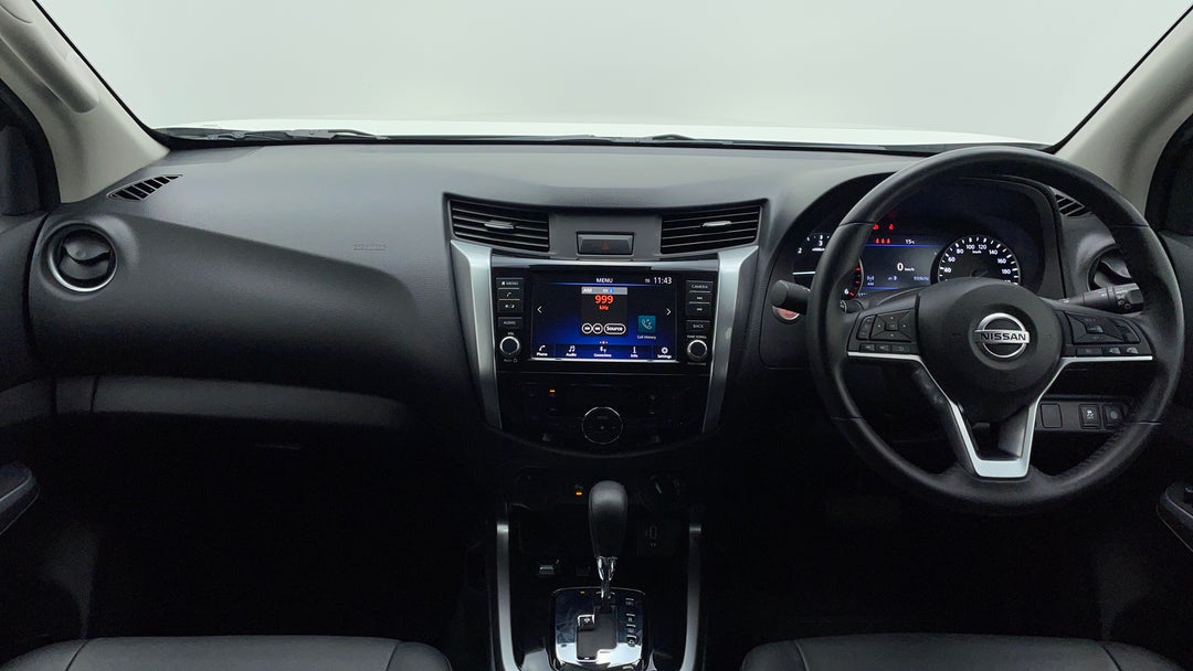 2023 Nissan Navara St-x Cb (4x4) Non-lfi, Automatic, 17317 km, Dashboard View