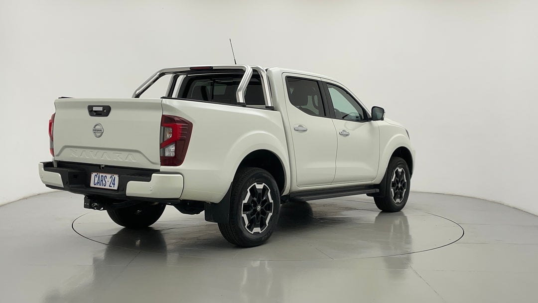 2023 Nissan Navara St-x Cb (4x4) Non-lfi, Automatic, 17317 km, Right Back Diagonal (45- Degree) View