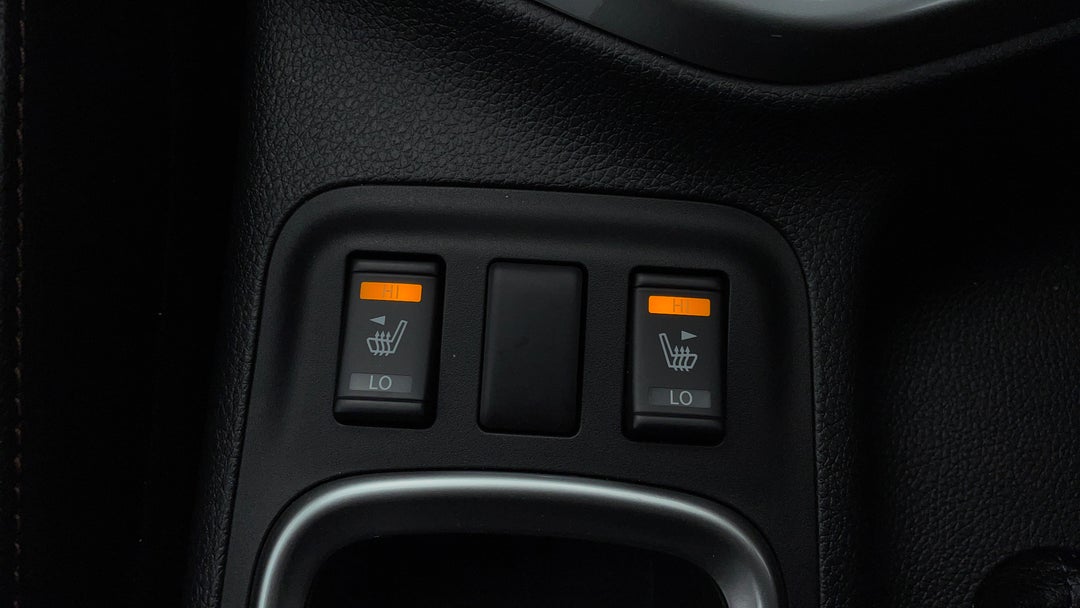 2023 Nissan Navara St-x Cb (4x4) Non-lfi, Automatic, 17317 km, Ventilated Seats