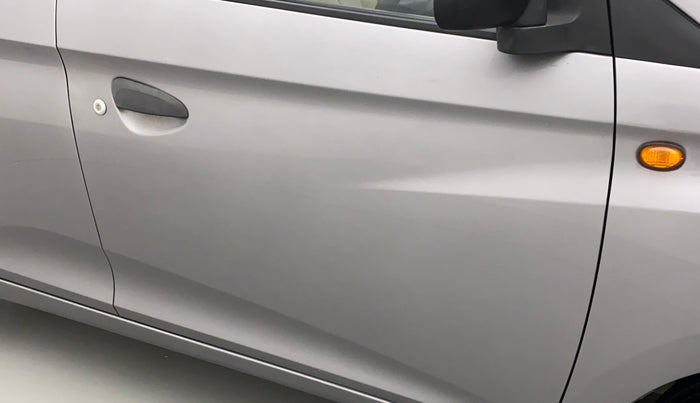 2013 Hyundai Eon ERA +, Petrol, Manual, 23,439 km, Driver-side door - Minor scratches