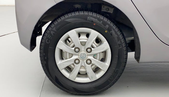 2013 Hyundai Eon ERA +, Petrol, Manual, 23,439 km, Right Rear Wheel