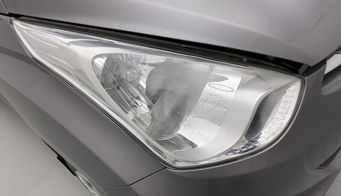 2013 Hyundai Eon ERA +, Petrol, Manual, 23,439 km, Right headlight - < 2 inches,no. = 2