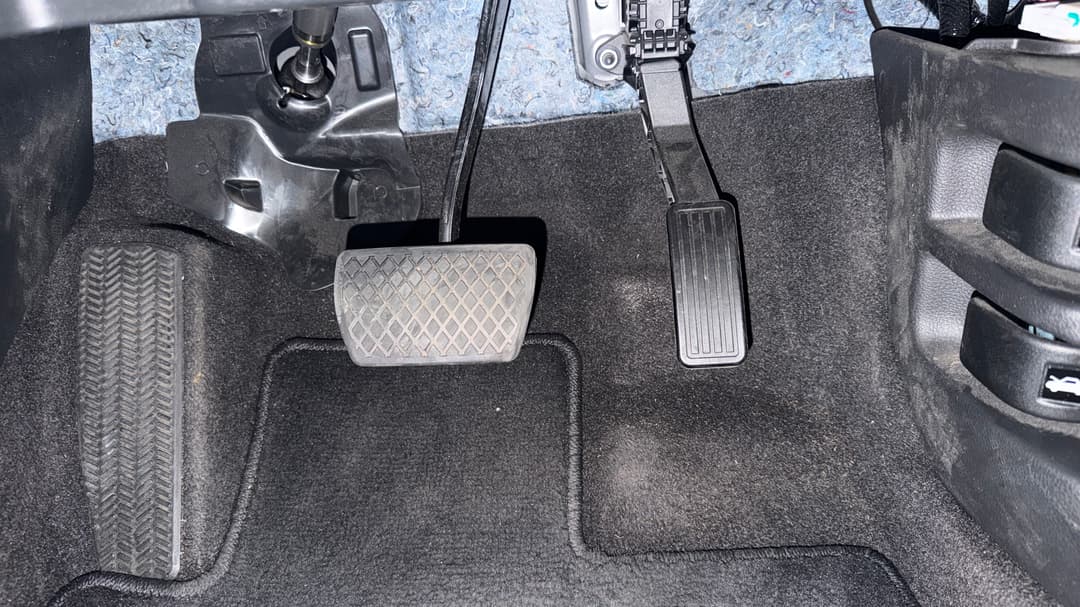 2019 Honda CR-V Vti (2WD), Automatic, 57483 km, Pedals and Footmat