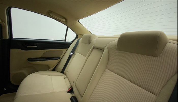 2022 Honda Amaze 1.2L I-VTEC VX, Petrol, Manual, 11,935 km, Right Side Rear Door Cabin