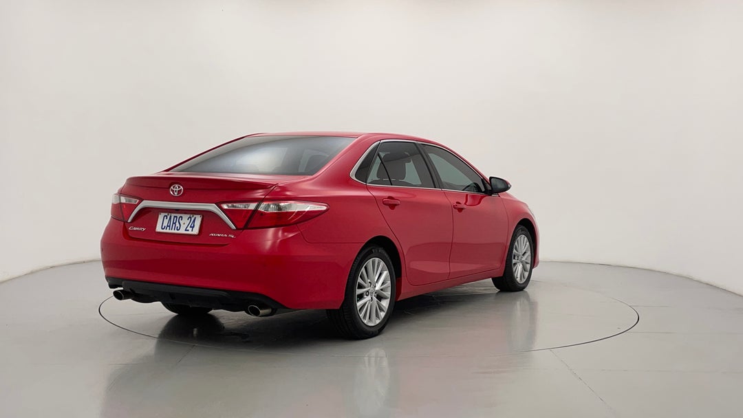 Right Back Diagonal (45- Degree) View