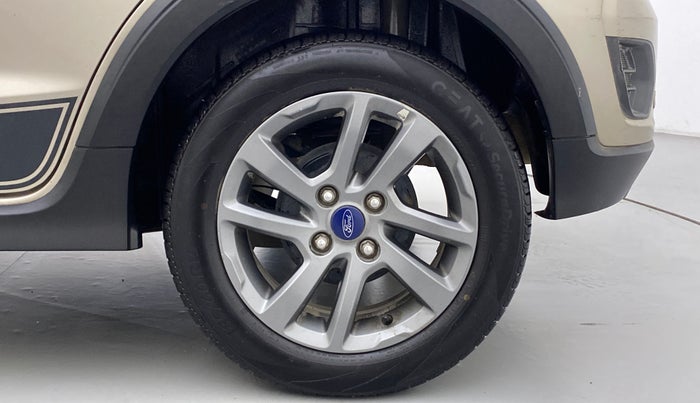 2018 Ford FREESTYLE TITANIUM 1.2 TI-VCT MT, Petrol, Manual, 49,580 km, Left Rear Wheel