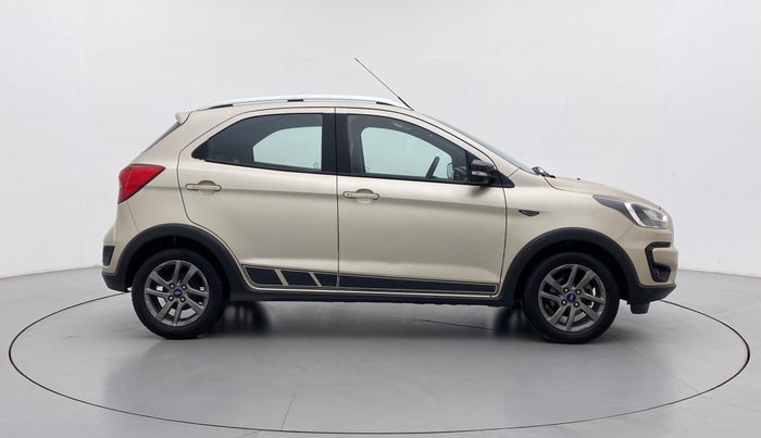 2018 Ford FREESTYLE TITANIUM 1.2 TI-VCT MT, Petrol, Manual, 49,580 km, Right Side View