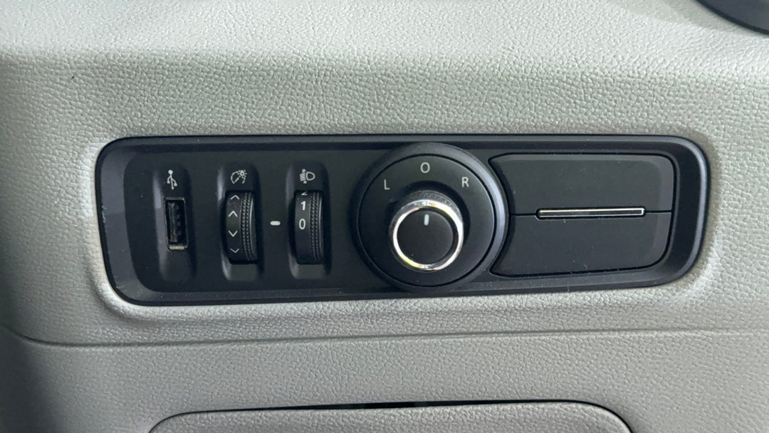 Utility Switches/Buttons