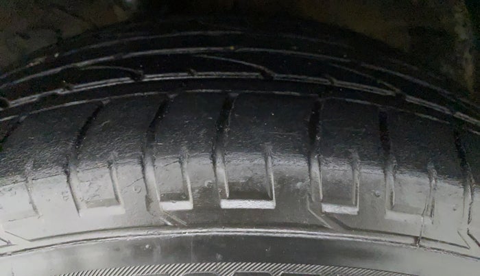 2018 Hyundai Creta 1.6 SX (O) VTVT, Petrol, Manual, 34,283 km, Left Rear Tyre Tread