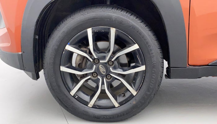 2018 Mahindra KUV 100 NXT K8 P 6 STR, Petrol, Manual, 31,767 km, Left Front Wheel