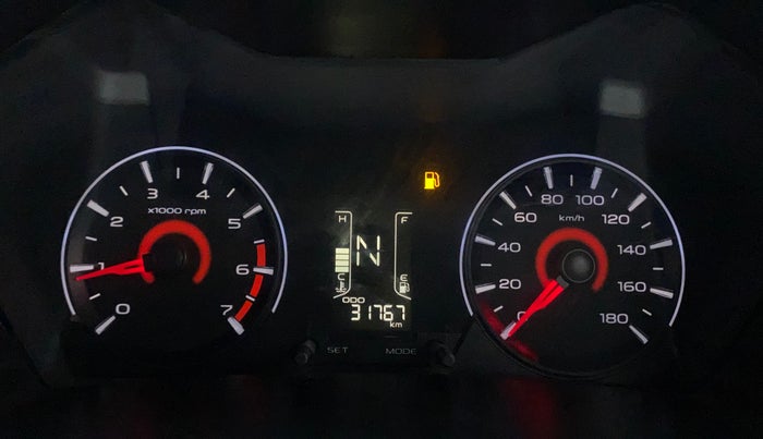 2018 Mahindra KUV 100 NXT K8 P 6 STR, Petrol, Manual, 31,767 km, Odometer Image