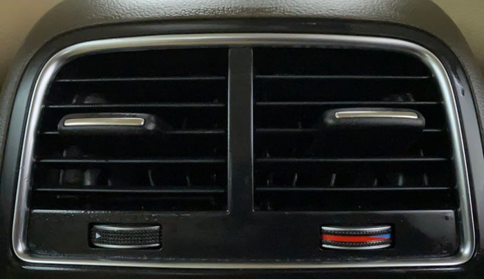 2013 Audi A4 2.0 TDI S LINE, Diesel, Automatic, 43,615 km, Rear AC Vents
