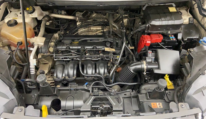 2016 Ford Ecosport 1.5 TITANIUM TI VCT AT, Petrol, Automatic, 31,885 km, Engine Bonet View