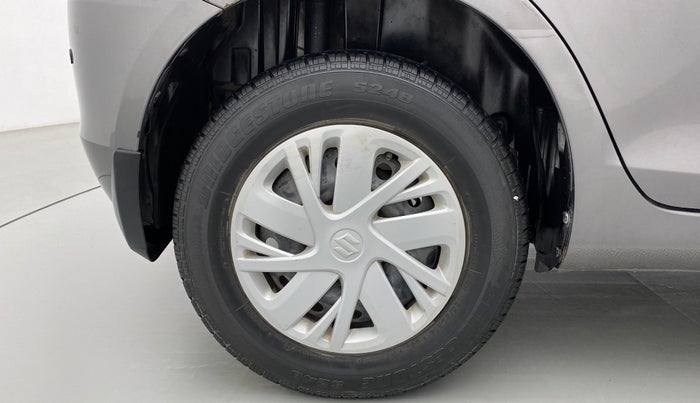 2015 Maruti Swift VXI, Petrol, Manual, 55,482 km, Right Rear Wheel