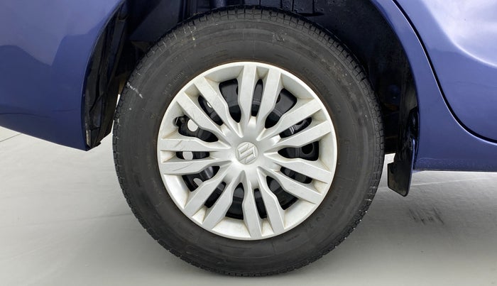 2017 Maruti Dzire VXI, Petrol, Manual, 41,639 km, Right Rear Wheel