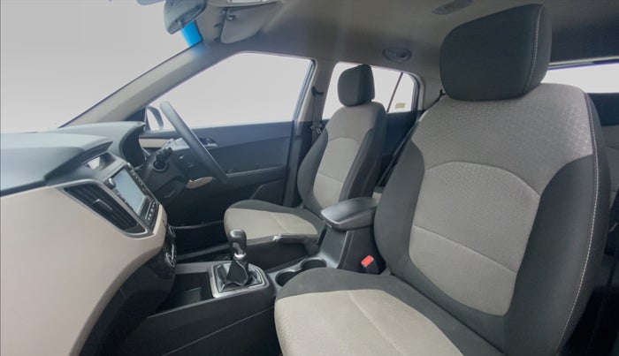 2016 Hyundai Creta 1.6 SX PLUS VTVT, Petrol, Manual, 36,863 km, Right Side Front Door Cabin View