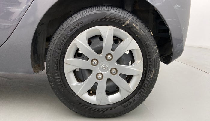 2017 Hyundai Eon MAGNA PLUS, Petrol, Manual, 59,953 km, Left Rear Wheel