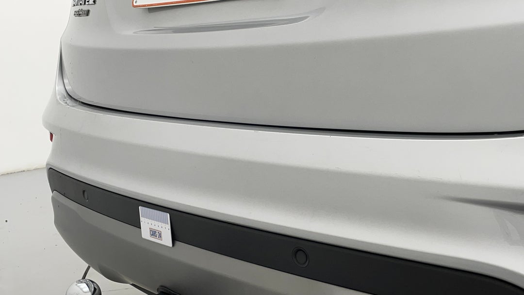 2016 Hyundai Santa Fe Highlander Crdi (4x4), Automatic, 60553 km, Bumper Rear Scratch