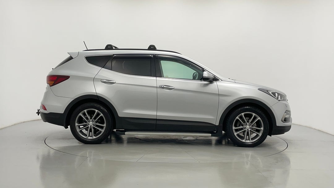 2016 Hyundai Santa Fe Highlander Crdi (4x4), Automatic, 60553 km, Right Side View