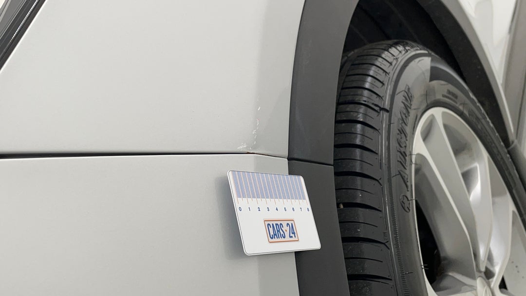 2016 Hyundai Santa Fe Highlander Crdi (4x4), Automatic, 60553 km, Quarter Panel Front LHS Guard Dent