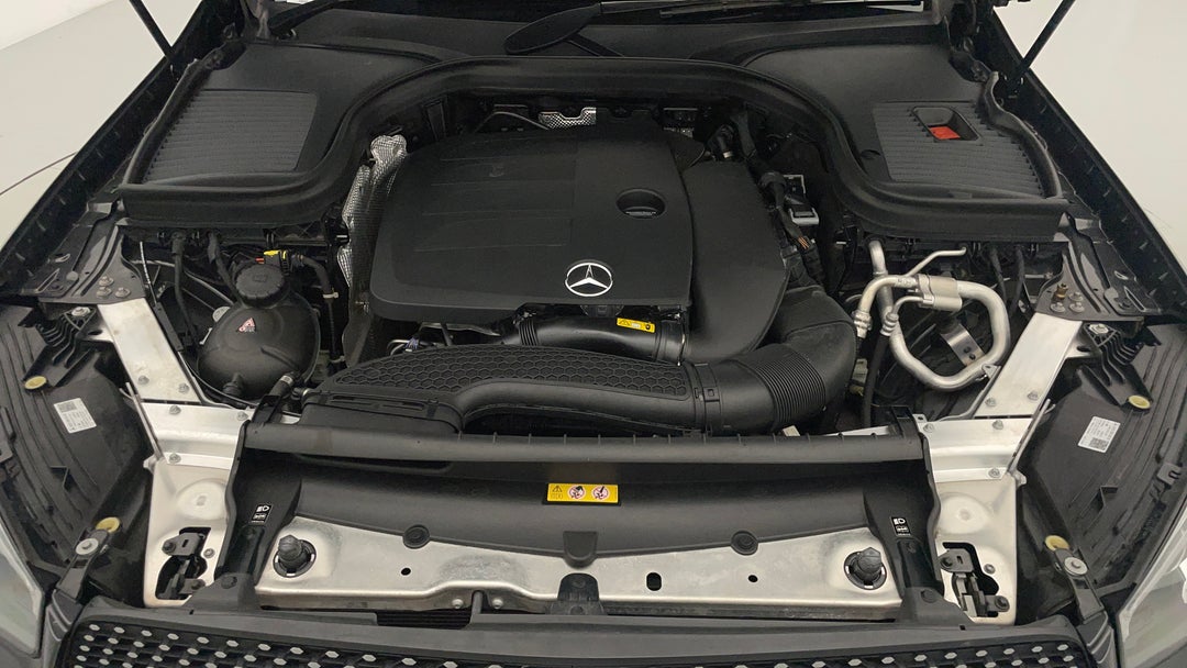 Open Bonnet (Engine)