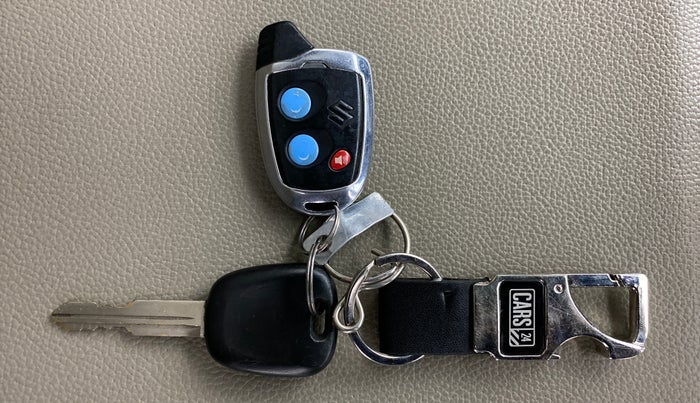 2020 Maruti Alto LXI OPT CNG, CNG, Manual, 75,591 km, Key Close Up
