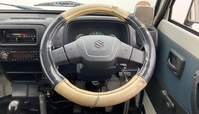 2017 Maruti Omni 5 STR, Petrol, Manual, 50,952 km, Steering Wheel Close Up