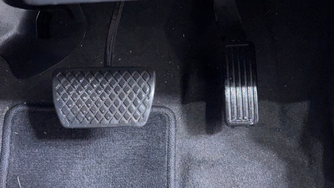Pedals and Footmat