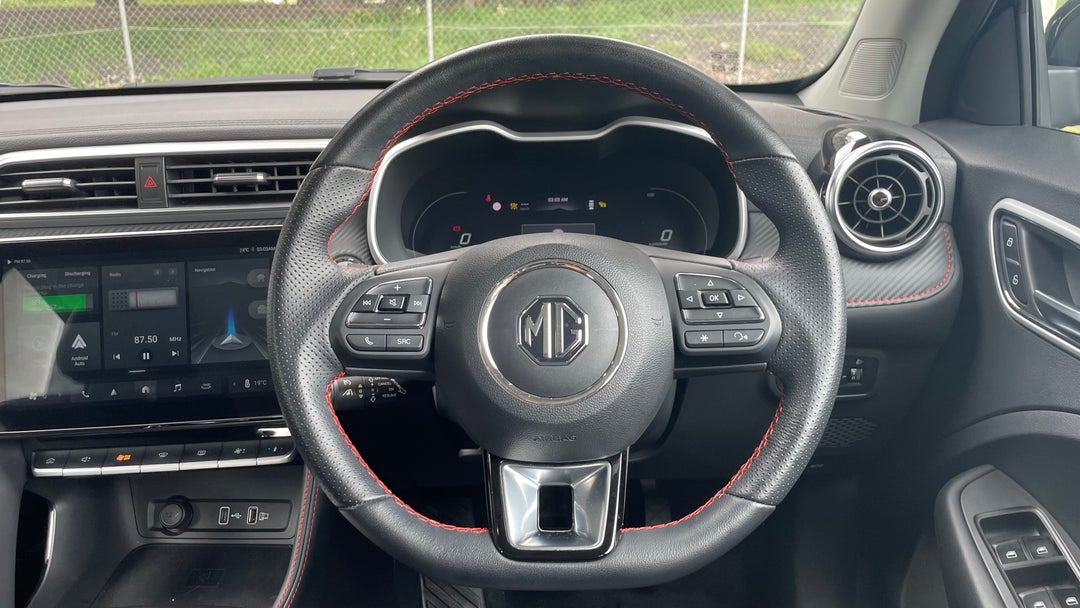 2022 MG ZS EV Essence, Automatic, 20742 km, Steering Wheel Close-up