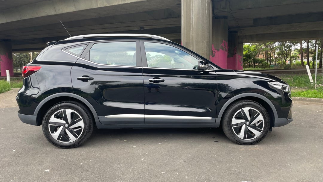 2022 MG ZS EV Essence, Automatic, 20742 km, Right Side View