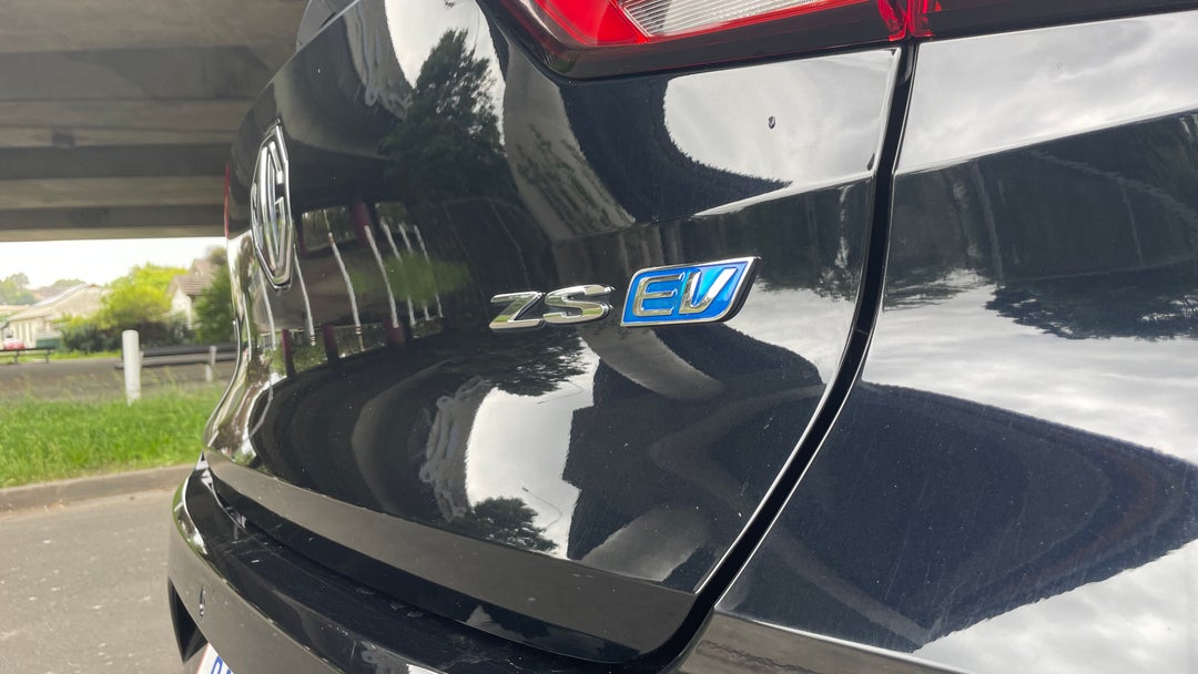 2022 MG ZS EV Essence, Automatic, 20742 km, Badge (Boot Right Side)