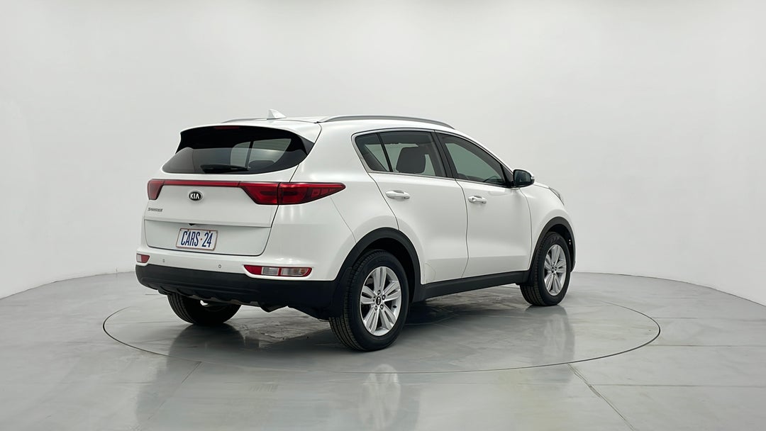 Right Back Diagonal (45- Degree) View