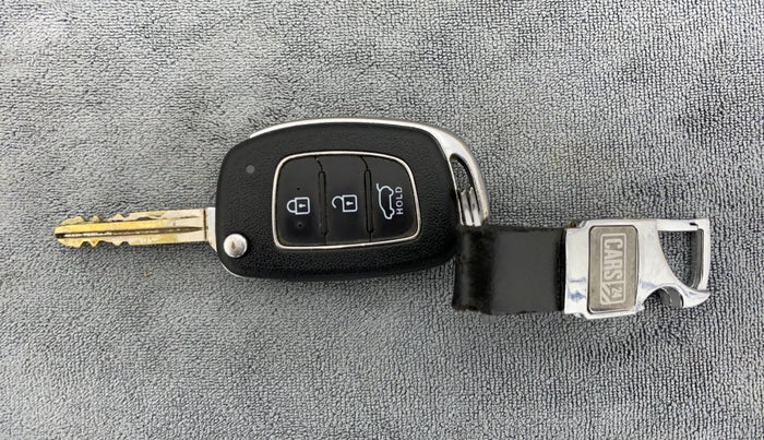 2018 Hyundai Creta 1.6 E + VTVT, Petrol, Manual, 64,849 km, Key Close Up