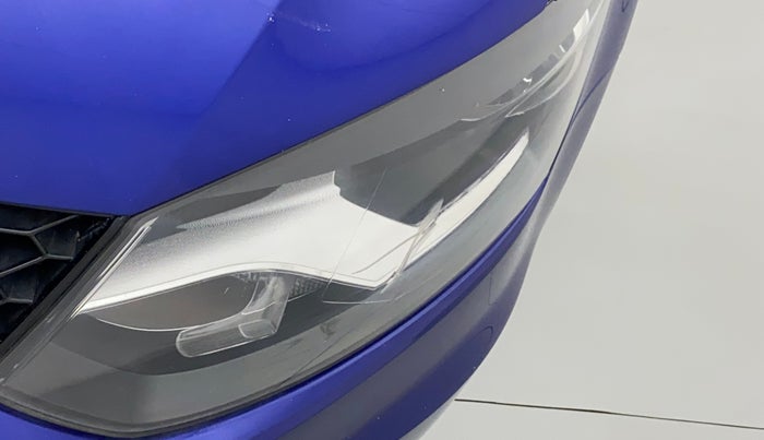 2020 Volkswagen Polo TRENDLINE 1.0L, Petrol, Manual, 52,149 km, Left headlight - Minor scratches