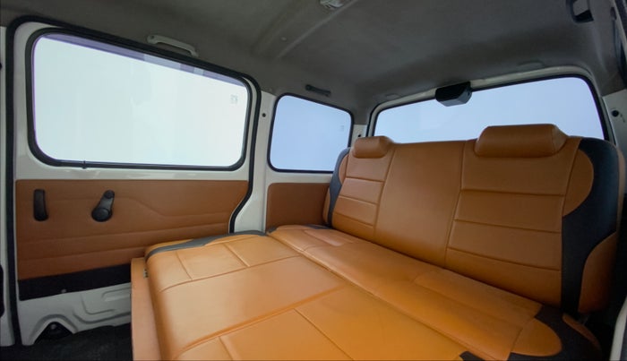 2017 Maruti Eeco 5 STR WITH AC PLUSHTR, Petrol, Manual, 33,740 km, Third Seat Row ( optional )