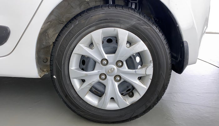 2013 Hyundai Grand i10 SPORTZ 1.1 CRDI, Diesel, Manual, 53,041 km, Left Rear Wheel