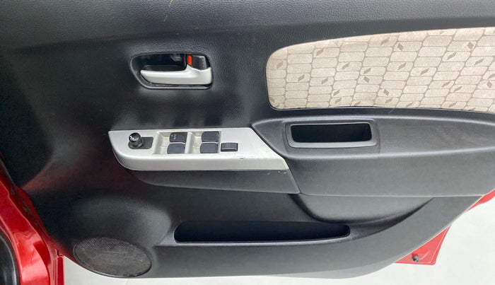 2014 Maruti Wagon R 1.0 VXI, Petrol, Manual, 37,816 km, Driver Side Door Panels Control