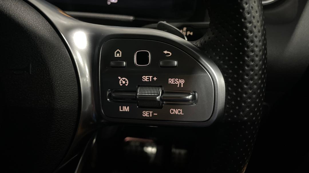 2023 Mercedes-benz GLA 250 4matic, Automatic, 40479 km, Cruise Control