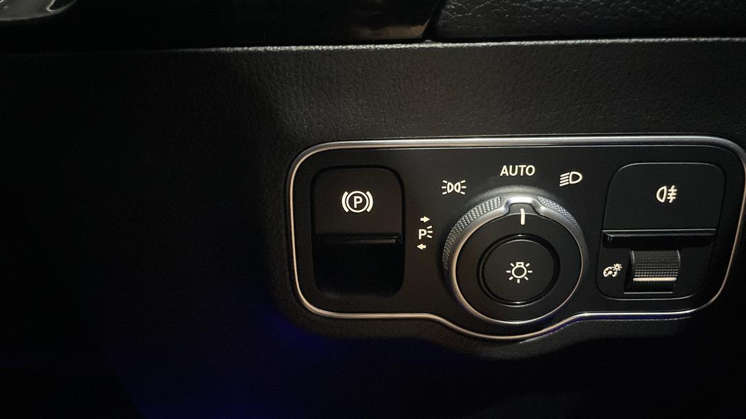 2023 Mercedes-benz GLA 250 4matic, Automatic, 40479 km, Handbrake