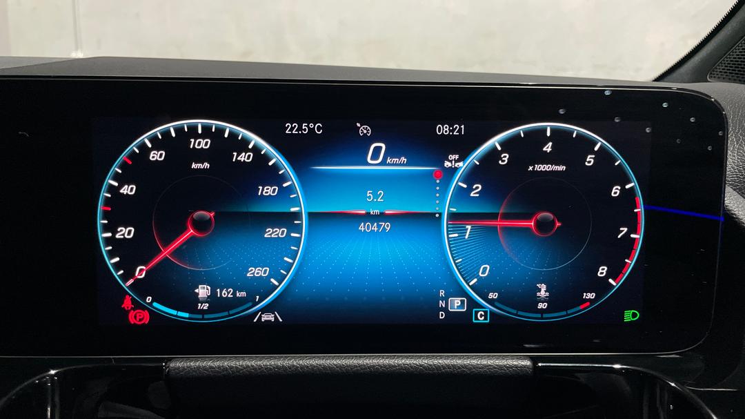 2023 Mercedes-benz GLA 250 4matic, Automatic, 40479 km, Odometer View