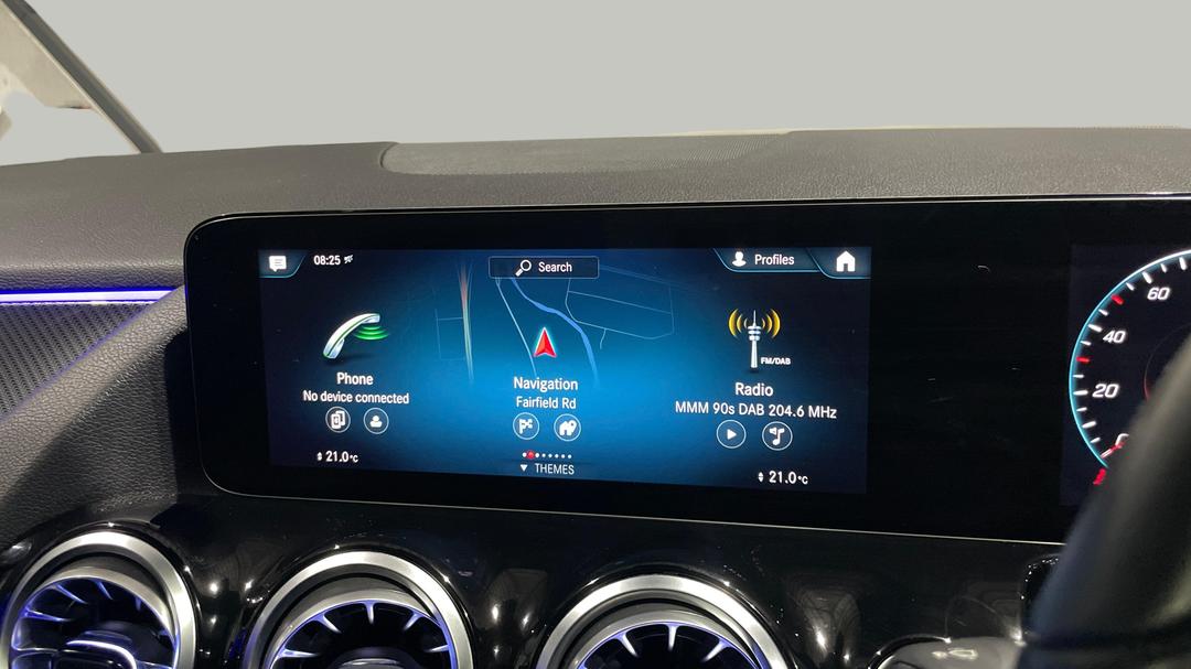 2023 Mercedes-benz GLA 250 4matic, Automatic, 40479 km, Infotainment System