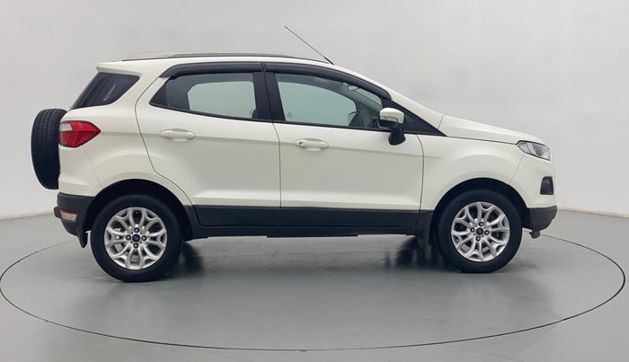 2015 Ford Ecosport 1.5TITANIUM TDCI, Diesel, Manual, 1,40,961 km, Right Side View