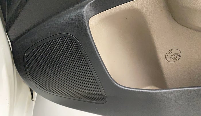 2014 Hyundai Grand i10 ASTA AT 1.2 KAPPA VTVT, Petrol, Automatic, 91,729 km, Infotainment system - Front speakers missing / not working
