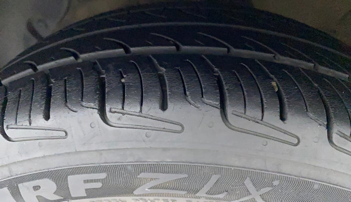 2014 Hyundai Grand i10 ASTA AT 1.2 KAPPA VTVT, Petrol, Automatic, 91,729 km, Left Front Tyre Tread