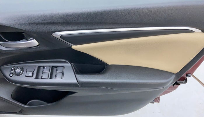 2015 Honda Jazz 1.2 V MT, Petrol, Manual, 30,363 km, Driver Side Door Panels Control