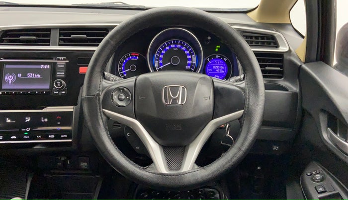 2015 Honda Jazz 1.2 V MT, Petrol, Manual, 30,363 km, Steering Wheel