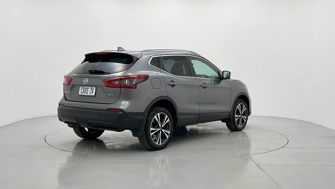 Right Back Diagonal (45- Degree) View