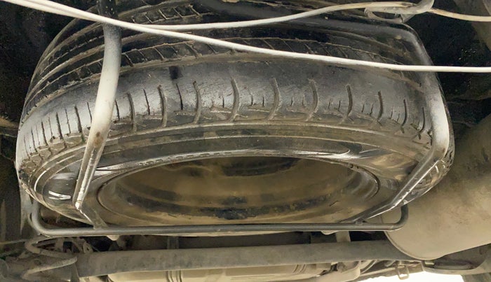 2013 Maruti Ertiga VXI CNG, CNG, Manual, 97,093 km, Spare Tyre