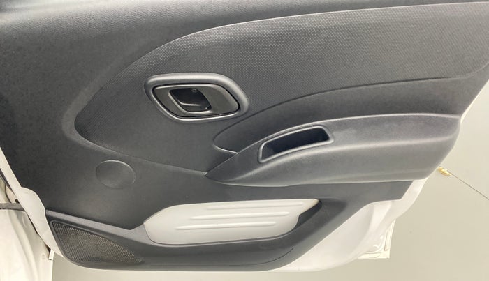 2017 Datsun Redi Go S, Petrol, Manual, 38,693 km, Driver Side Door Panels Control